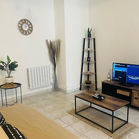 Appartement Authentique Coeur De Ville Сет Экстерьер фото