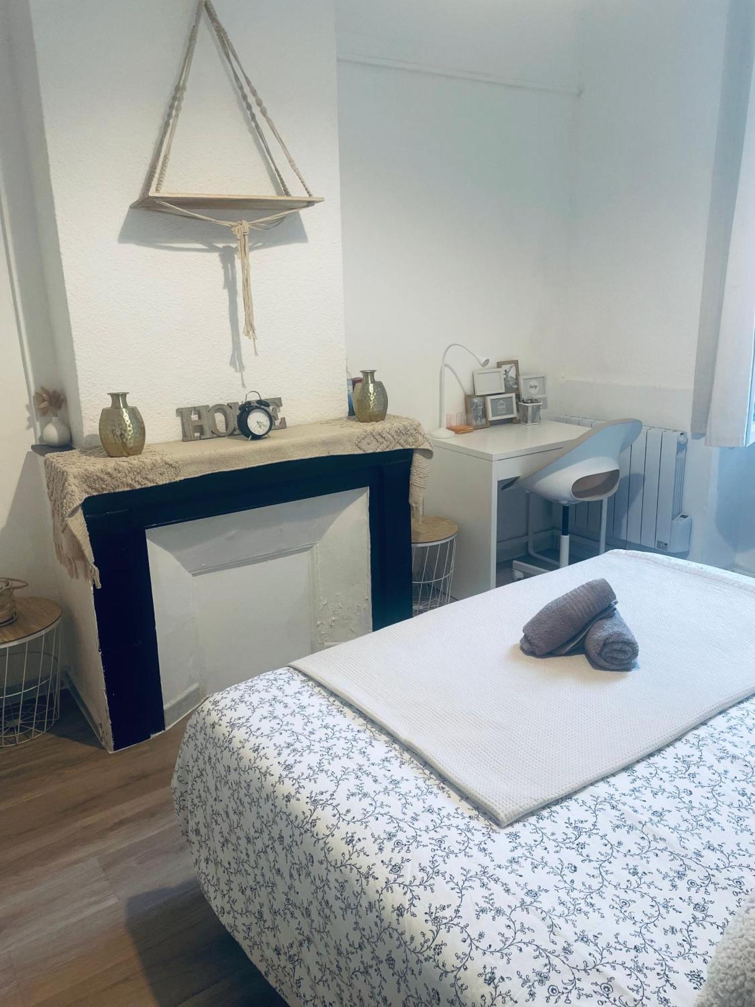 Appartement Authentique Coeur De Ville Сет Экстерьер фото